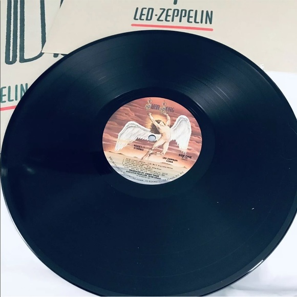 Vintage 1982 Led Zeppelin "CODA" LP - Swan Song - Picture 3 of 7